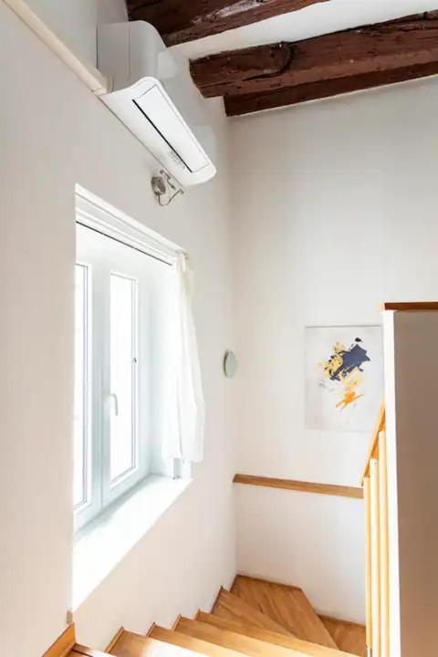 Appartement Terratetto In Centro + Parcheggio à Udine Extérieur photo
