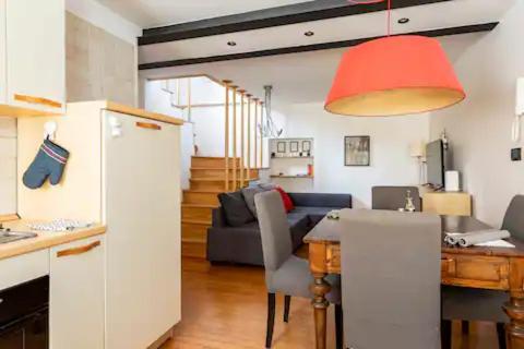 Appartement Terratetto In Centro + Parcheggio à Udine Extérieur photo